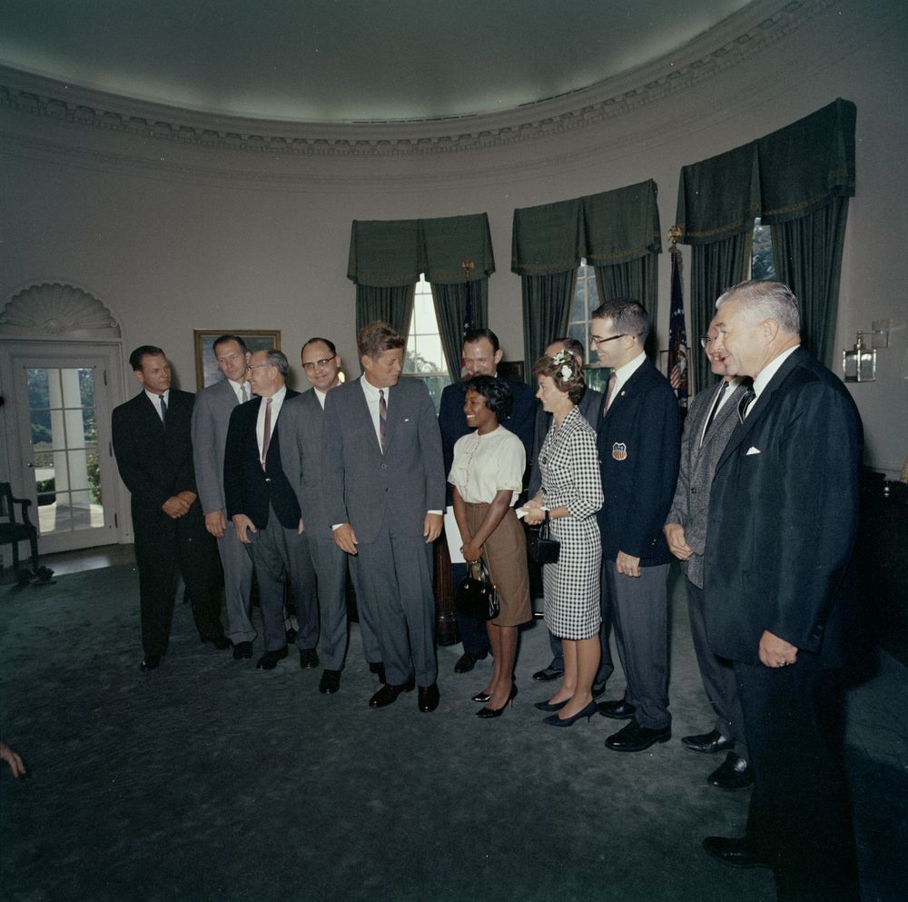JFK meeting with athletes from the “Deaflympics”